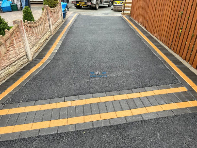 Tarmac Driveway Bordering